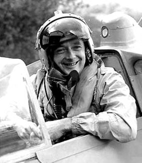 DONALD  MALCOLM CAMPBELL C.B.E (23 MARCH 1921 - 4 JANUARY 1967) (LAND AND WATER SPEED RECORD BREAKER)