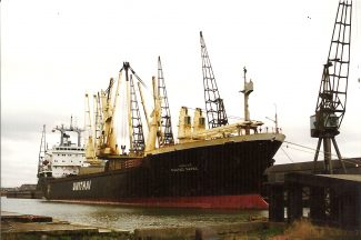 PHAYAD NAVEE alongside. PHAYAD NAVEE alongside. | Jack Willis